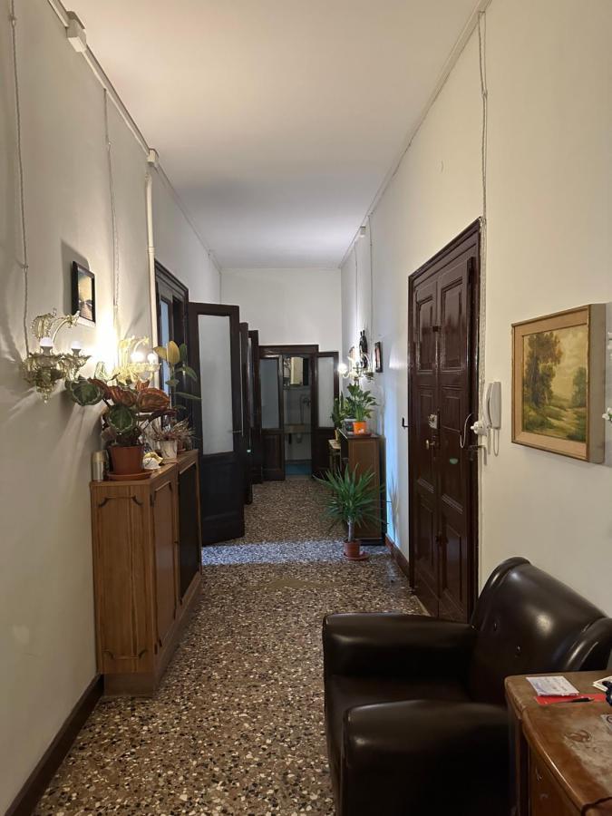 Rosa Apartment Venesia Bagian luar foto