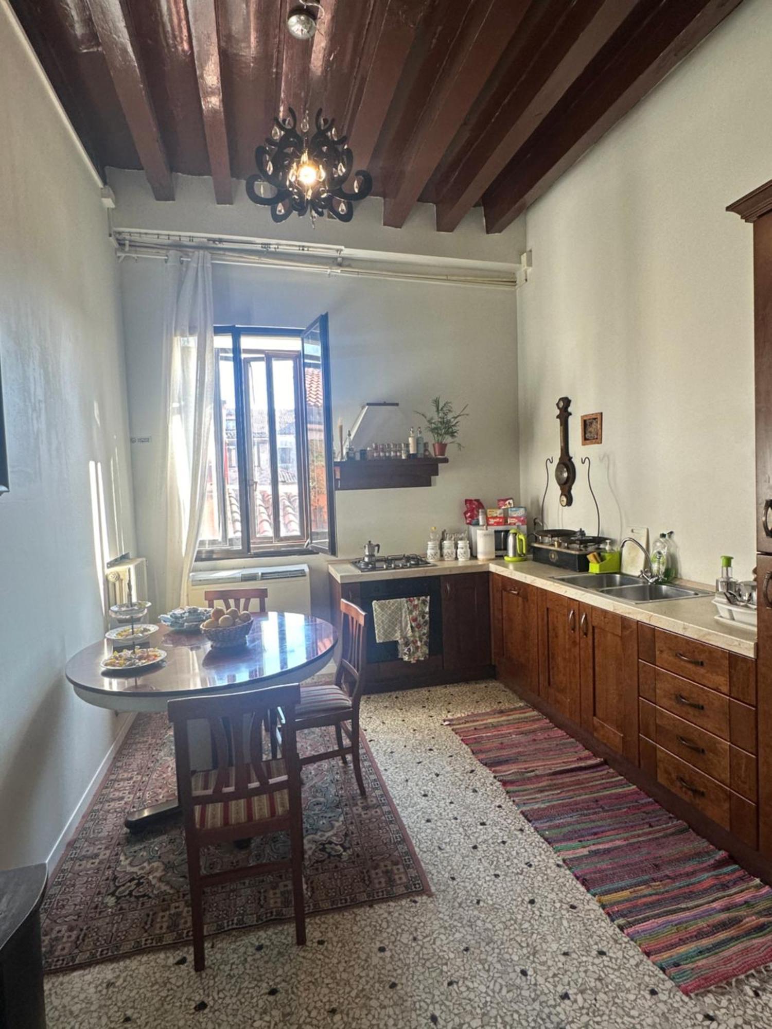 Rosa Apartment Venesia Bagian luar foto