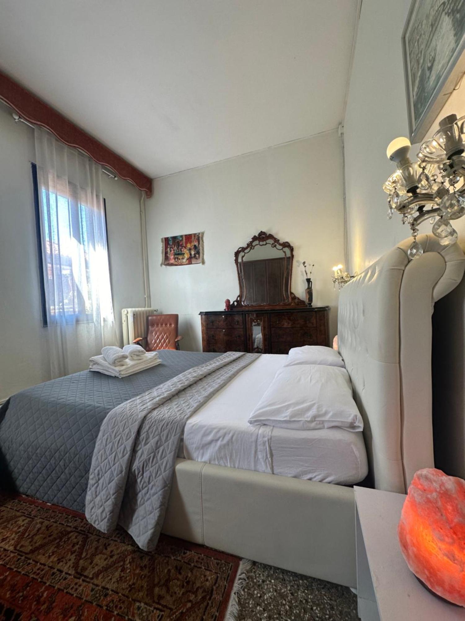 Rosa Apartment Venesia Bagian luar foto