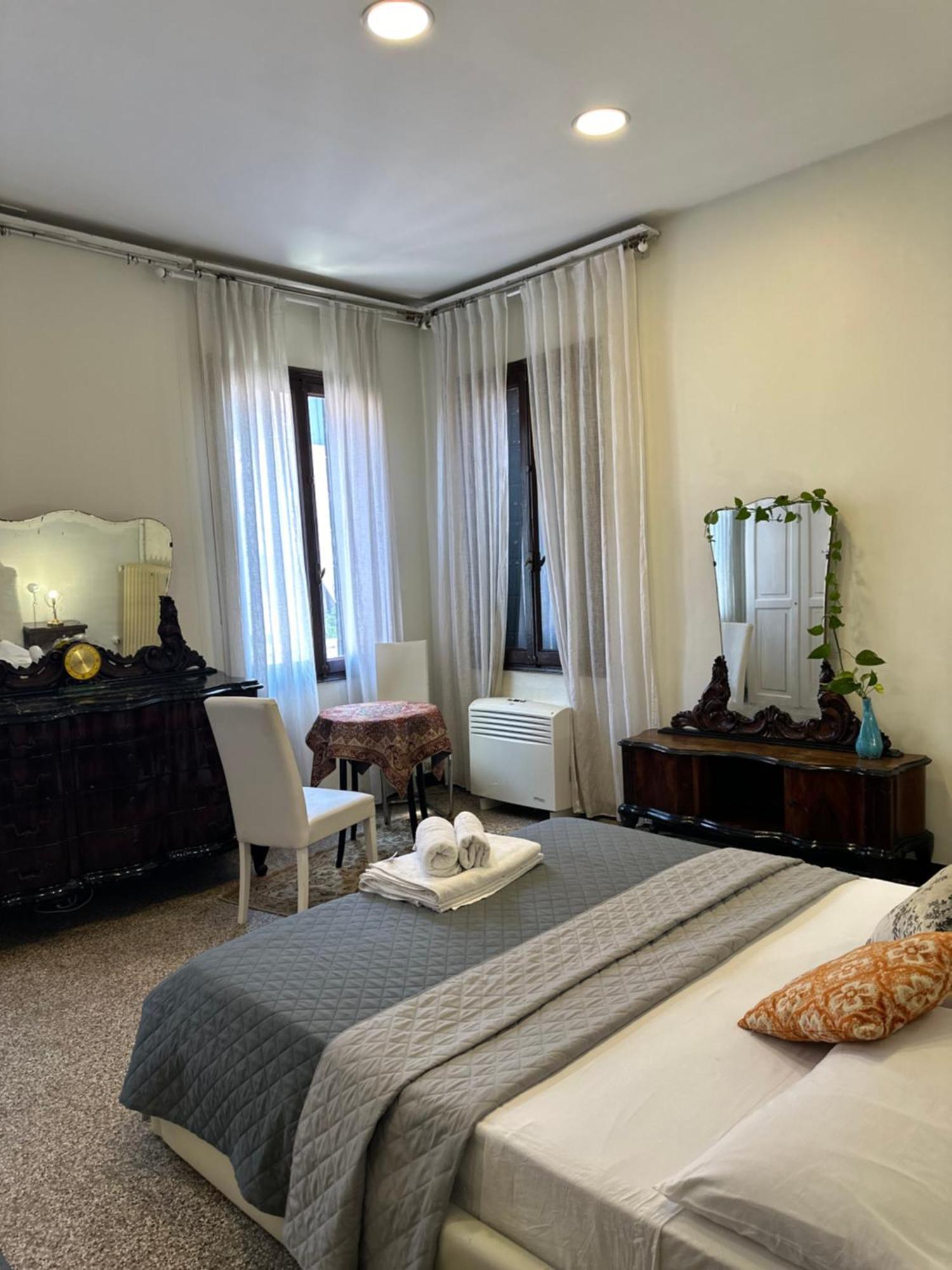 Rosa Apartment Venesia Bagian luar foto