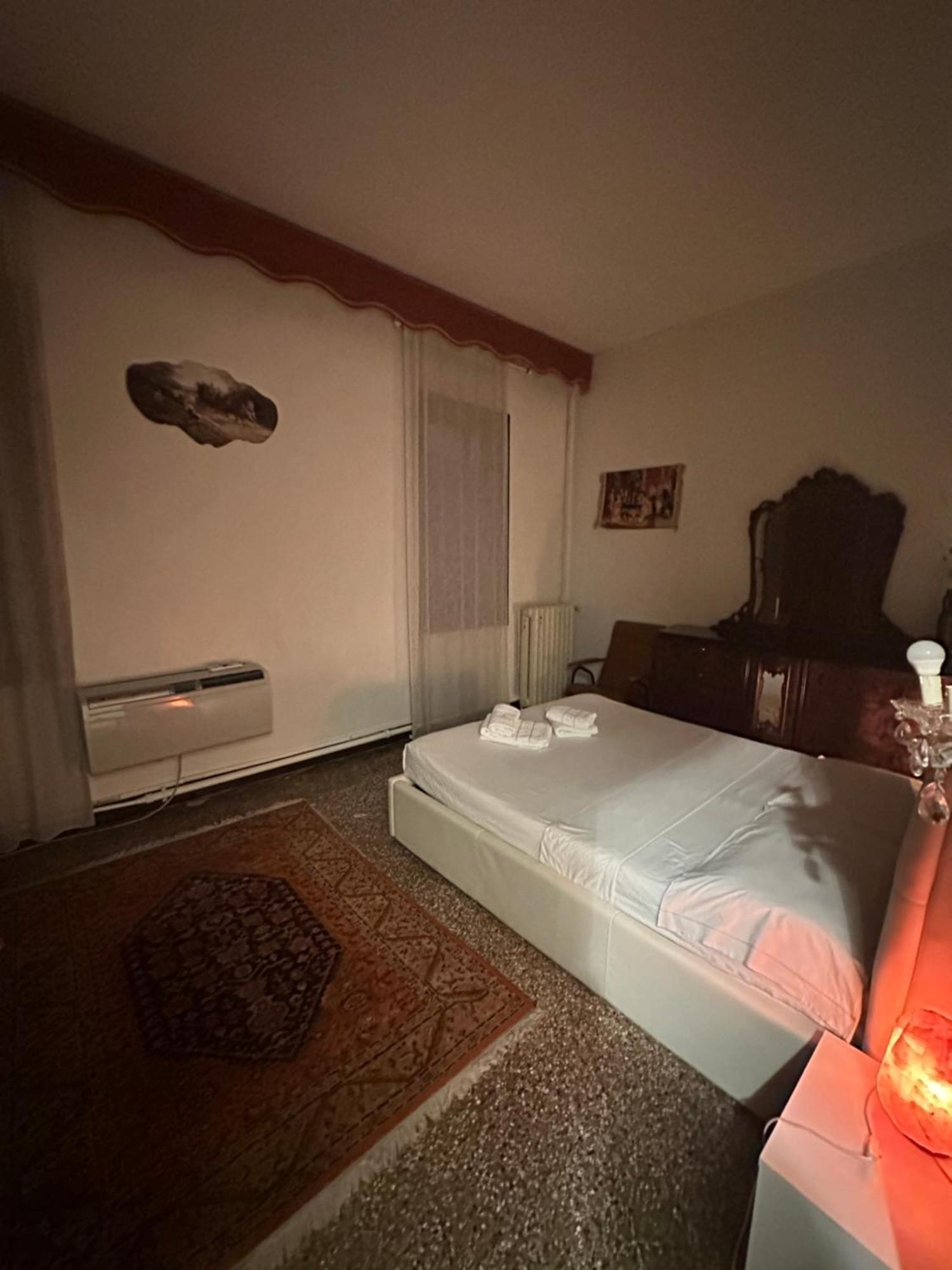 Rosa Apartment Venesia Bagian luar foto