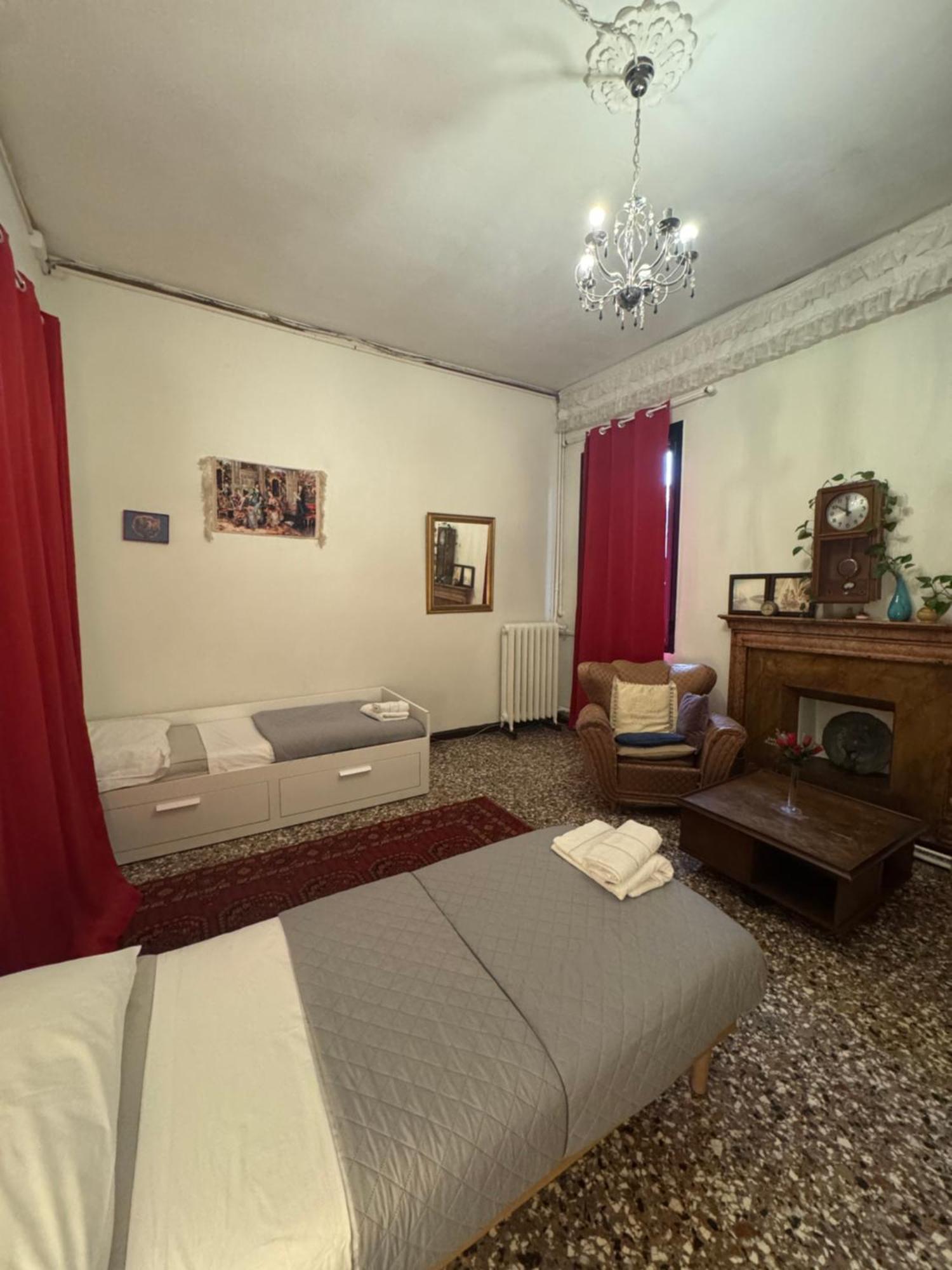 Rosa Apartment Venesia Bagian luar foto